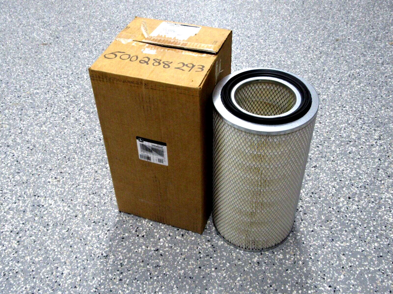 NEW JOHN DEERE AR79679 AIR FILTER ULTRA GARD - SB Industrial Supply, Inc.