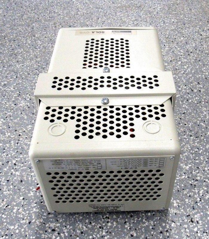 USED SOLA 23-23-220-8 CONSTANT VOLTAGE TRANSFORMER 23232208 - Image 4
