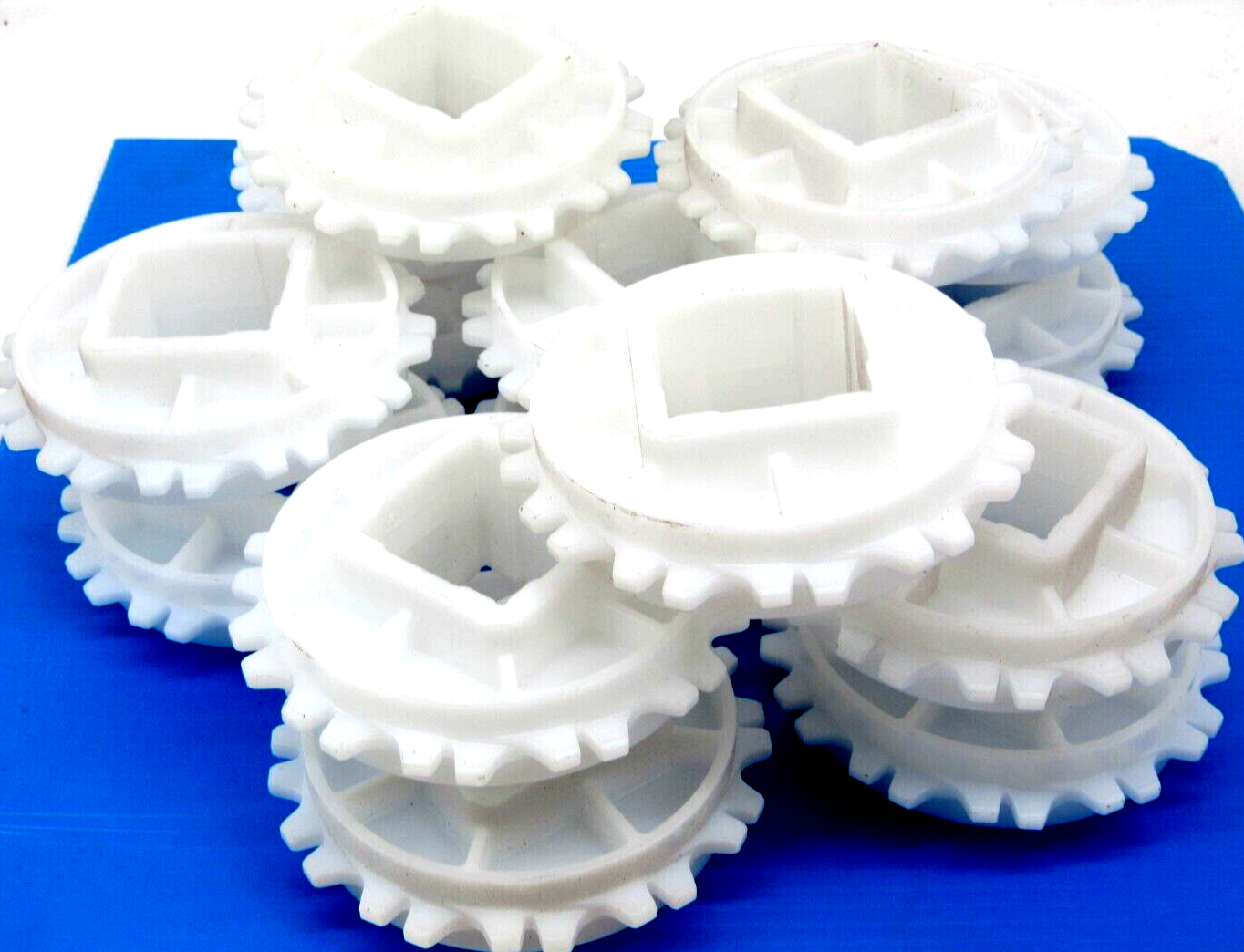 NEW LOT OF 15 INTRALOX 104MM-PD 41PD 1.5