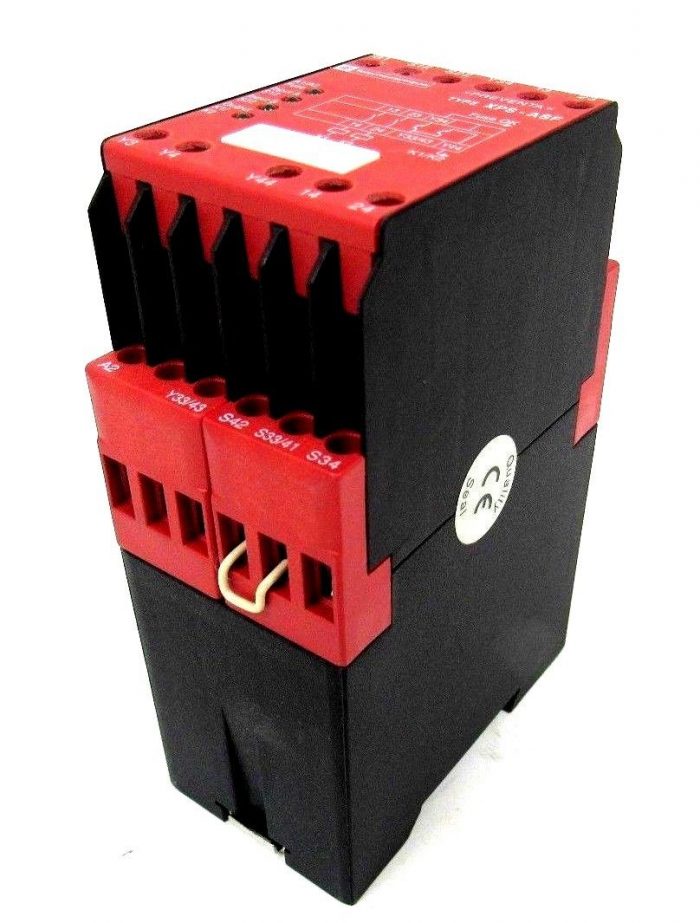 NEW TELEMECANIQUE XPSASF5142 SAFETY RELAY 072345 XPS-ASF - Image 4