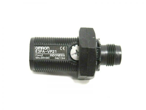 NEW LOT OF 2 OMRON E3FA-VP21 PHOTOELECTRIC SENSOR WITH XS2F-B12PVC4A2M CABLE - Image 3