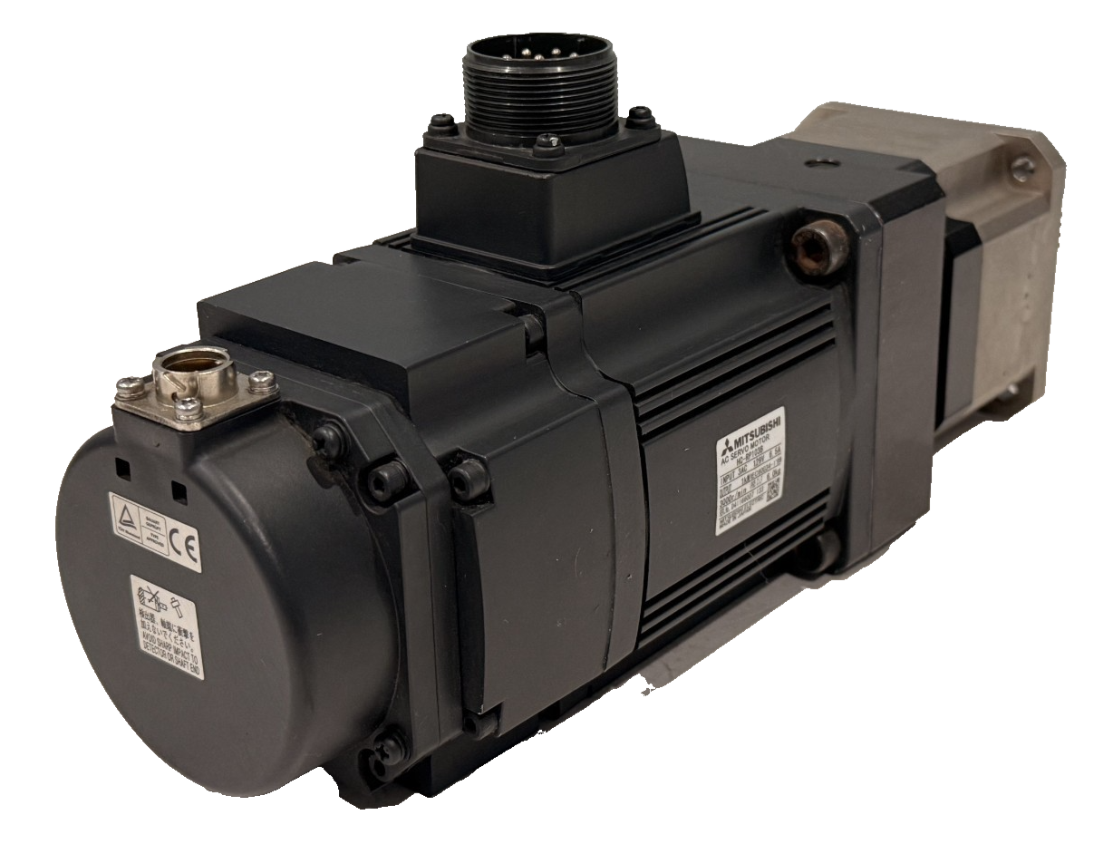USED MITSUBISHI HCRP103B SERVO MOTOR 3000RPM W/ APEX DYNAMIC AB090-S1-P2 GEARBOX - Image 3