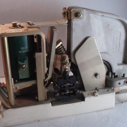GENERAL ELECTRIC IC2800 EA600A16L DC CONTACTOR