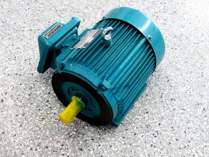 NEW BROOK CROMPTON NE2N003-5C AC INDUCTION MOTOR 182TC 3HP NE2N0035C 3535 RPM - Image 4