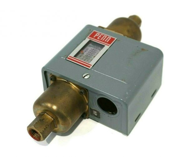 USED PENN CONTROLS 274MP10 PRESSURE SWITCH MODEL 2502 SB Industrial
