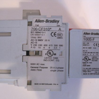 NEW ALLEN BRADLEY 700S-CF530DC SAFETY CONTROL RELAY 700SCF530DC