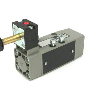 NEW BOSCH 0820-024-991 HYDRAULIC VALVE 0820024991