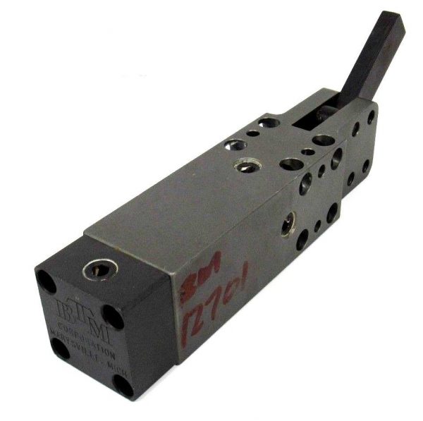 NEW BTM PC-1500-V-130-BM PNEUMATIC POWER TOGGLE CLAMP PC1500V130BM