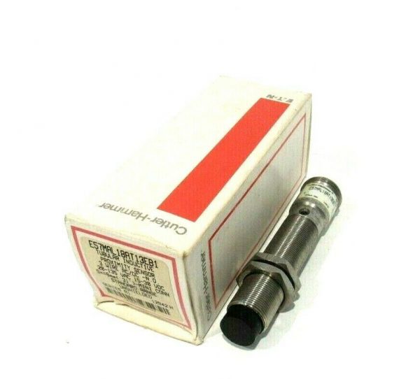 NEW CUTLER HAMMER E57MAL18AT13EB1 PROXIMITY SENSOR SER.A1