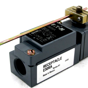 NEW EATON E50SA LIMIT SWITCH E50RA E50KL202 E50DR1