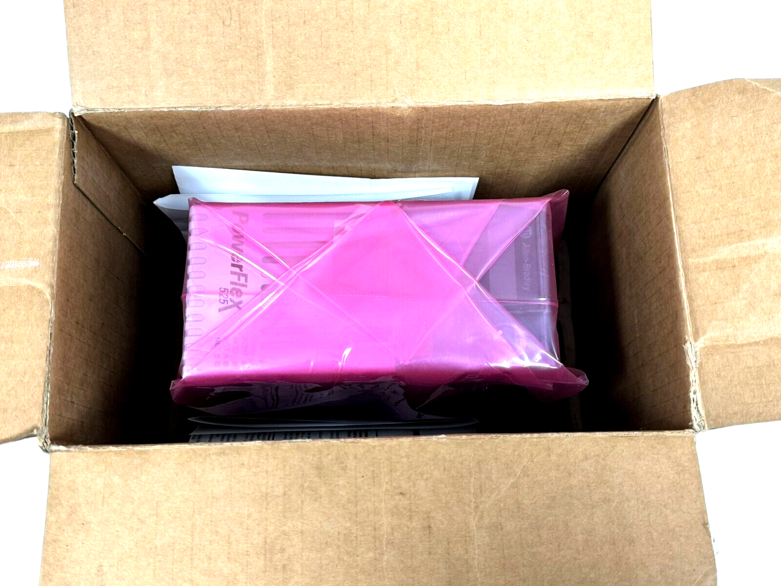 ALLEN BRADLEY 25B-A2P5N104 POWERFLEX 525 SER. A FW: 7.001 0.5HP NEW SURPLUS - Image 4