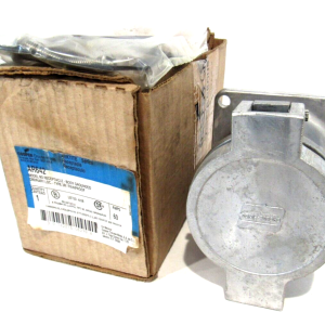 NEW COOPER CROUSE HINDS AR642 RECEPTACLE