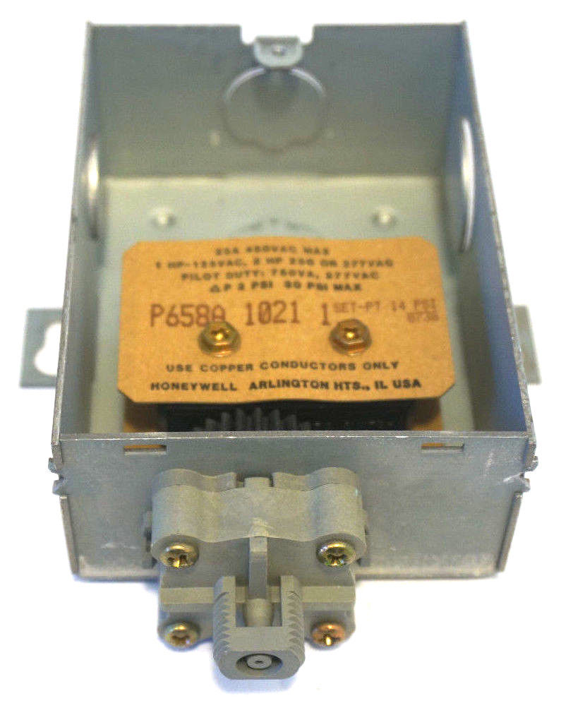 Honeywell P658A-1005 Pneumatic Relay – New HVAC/R Control Part 46439N