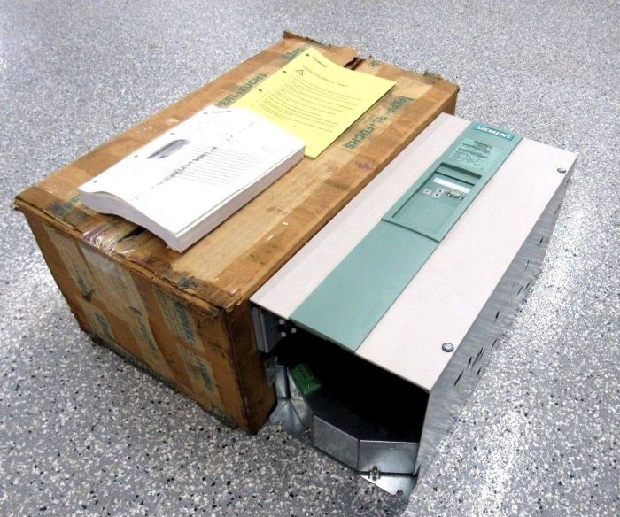 NEW SIEMENS 6RA7081-6DV62-0 DRIVE 6RA70816DV620 D420/400 MREQ GEEF6V62