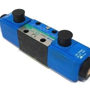 NEW EATON VICKERS DG4V-3S-2C-M-U-H5-60 CONTROL VALVE DG4V3S2CMUH560