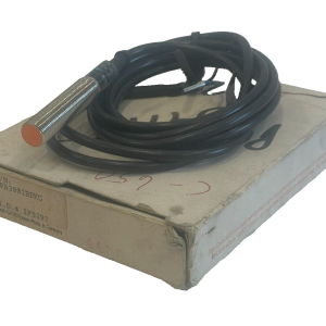 NEW EFECTOR IFA3002-BPKG-IF5297 INDUCTIVE SENSOR IFA3002BPKGIF5297
