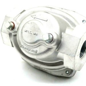 NEW HONEYWELL V5055A-1004  GAS VALVE V5055A1004