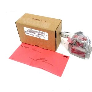 NEW MOOG G772K240A SERVO VALVE