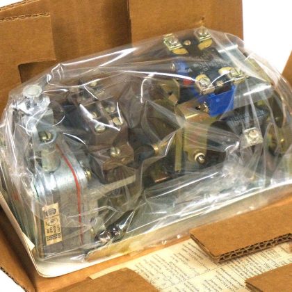 NEW SQUARE D 9050-B0-25E PNEUMATIC TIMING RELAY 120-60/110-50, SER. C, 9050B025E