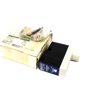 NEW TELEMECANIQE XUJ-M060319 PHOTOELECTRIC SENSOR XUJM060319