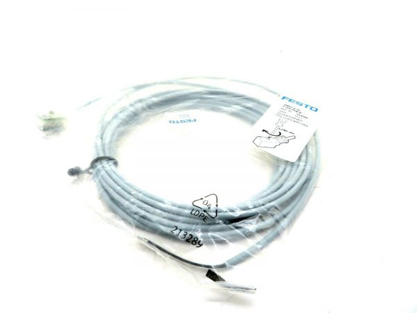 5 NEW FESTO KMYZ-9-24-5-LED-PUR-B CABLE WITH PLUG SOCKET KMYZ9245LEDPURB