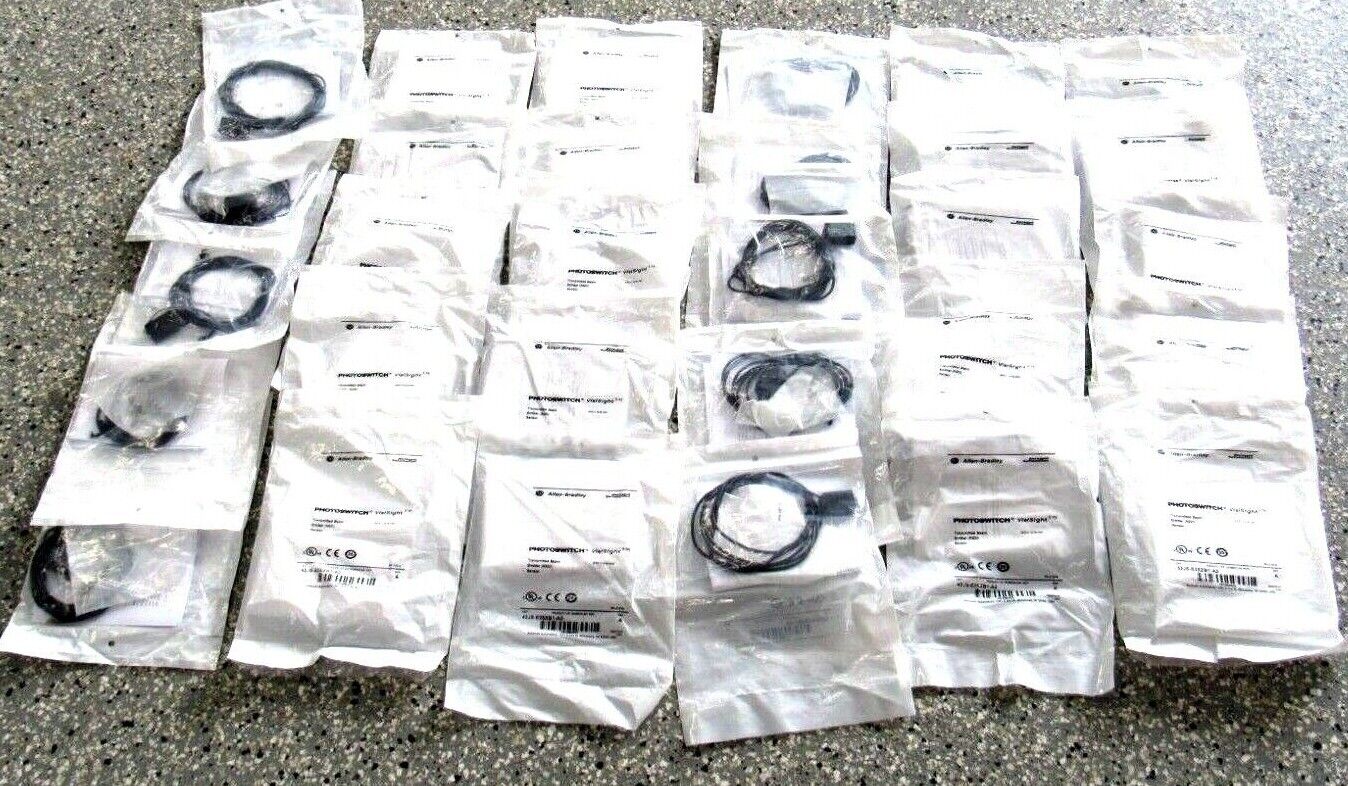 LOT OF 30 NEW ALLEN BRADLEY 42JS-E2EZB1-A2 PHOTOSWITCH SER.A 42JSE2EZB1A2