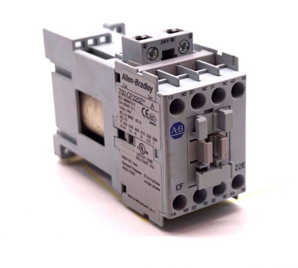 NEW ALLEN BRADLEY 700-CF220ZA RELAY SER.A 700CF220ZA