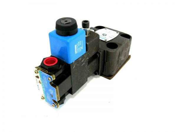 NEW VICKERS 02-127438 VALVE CG5-060A-F-M-FW-B5-100 02127438 DG4V3S0BLMFWB560 - Image 4