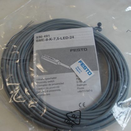 NEW FESTO SENSOR SME-8-K-7 5-LED-24