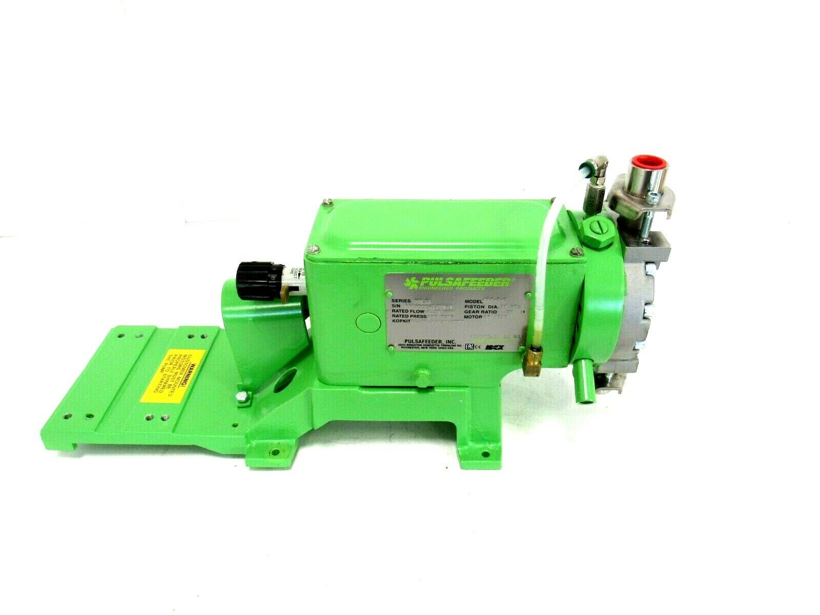 NEW PULSAFEEDER 680SE DIAPHRAGM METERING PUMP 201 680SE SB