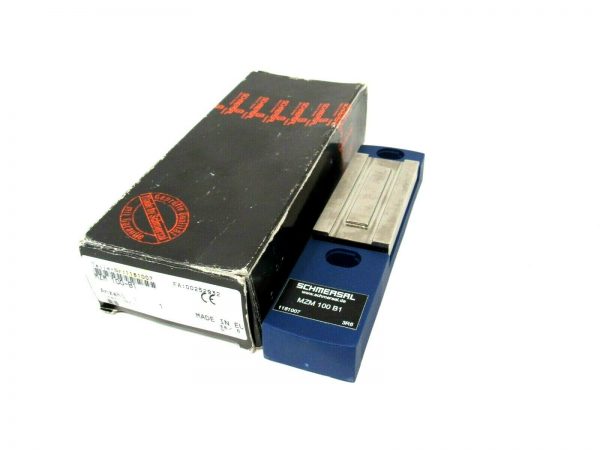 NEW SCHMERSAL MZM-100-B1 ACTUATOR MZM100B1