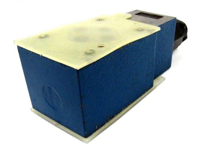 USED REXROTH ZDB-6-VA2-42/200V VALVE 409886/9 ZDB6VA242200V VA2-42/200V - Image 4