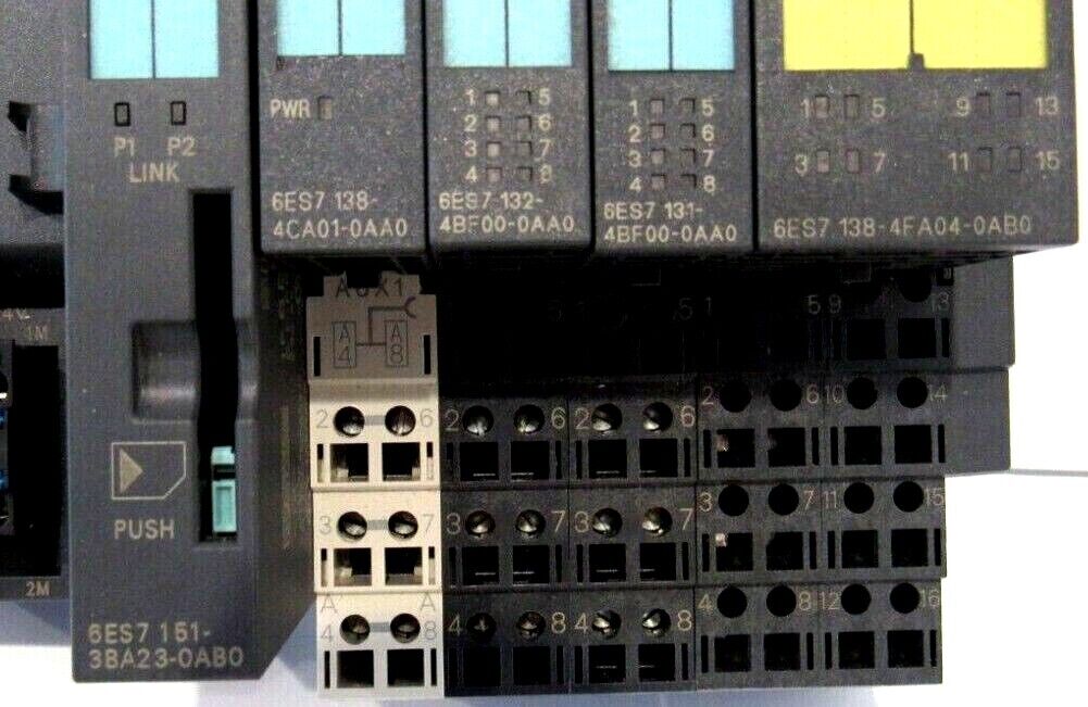 Produktbild von Siemens 6ES7 151-3BA23-0AB0 Interface-Modul – Gebraucht, Voll Funktionsfähig
