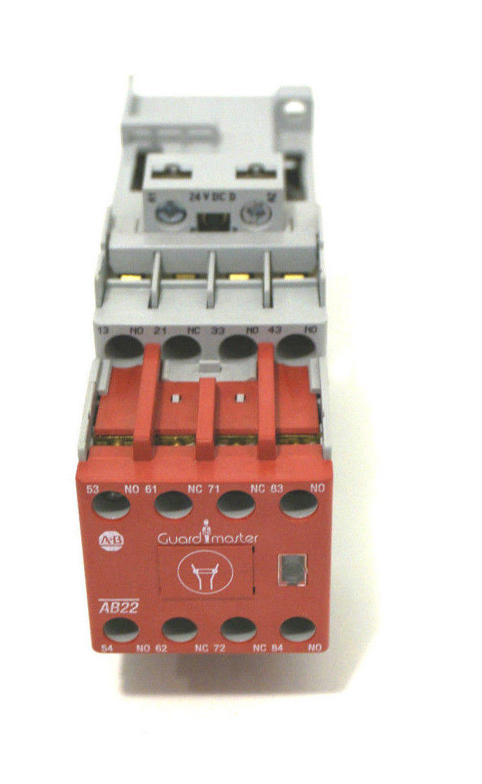 NEW ALLEN BRADLEY 700S-CF530DJBC CONTROL RELAY 700SCF530DJBC - Image 4