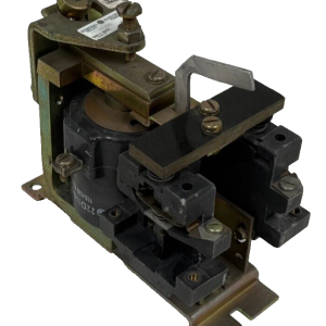 NEW GENERAL ELECTRIC IC2820-A101AJ3D RELAY 600V 10A IC2820 A101AJ3D