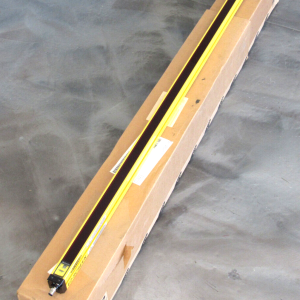 NEW BANNER SLSE30-1200Q8 LIGHT CURTAIN EMITTER SLSE301200Q8 117300 72374