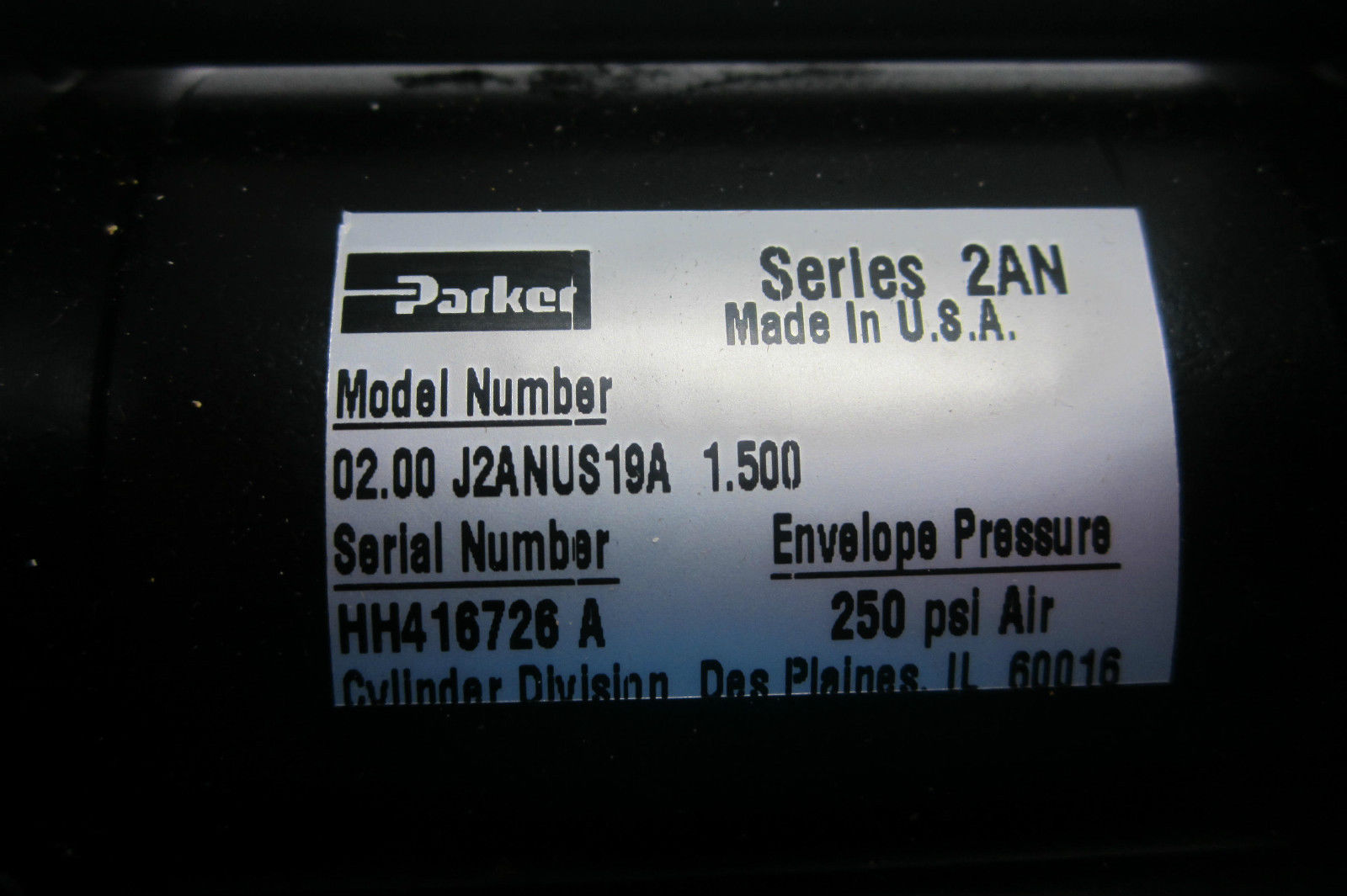 NEW PARKER 02.00 J2ANUS19A 1.500 PNEUMATIC CYLINDER SER.2AN