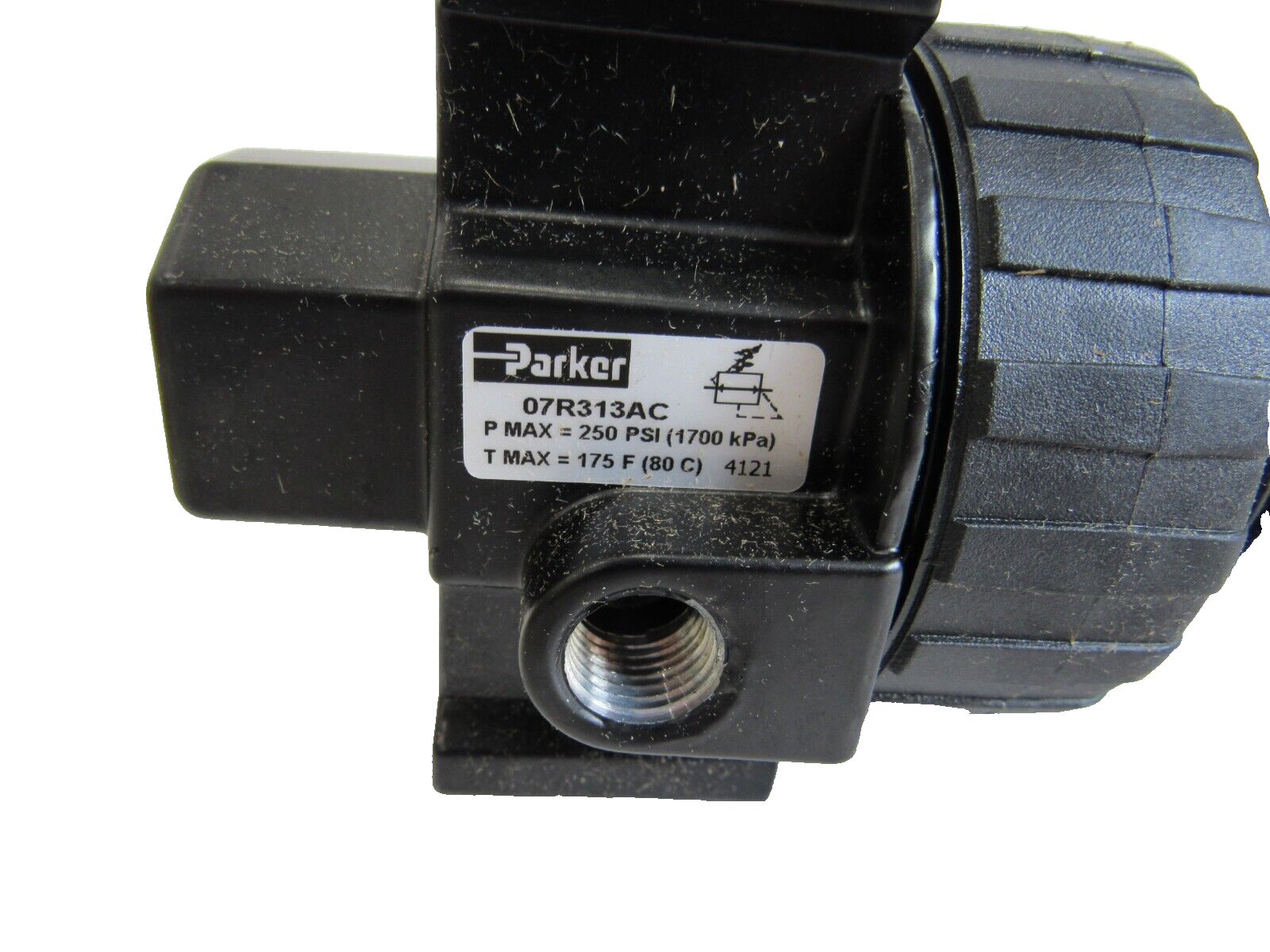 NEW PARKER 07R313AC PNEUMATIC REGULATOR 1/2" 0-125 PSI - Image 3