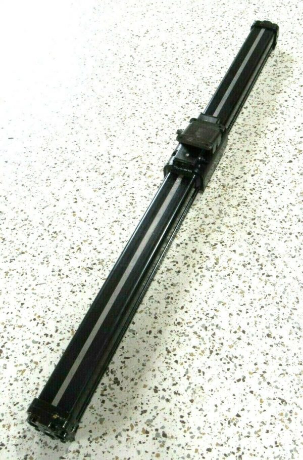 NEW TOLOMATIC BC215-SK33.000-FL PNEUMATIC SLIDE CYLINDER BC2#688243 42-1/4"