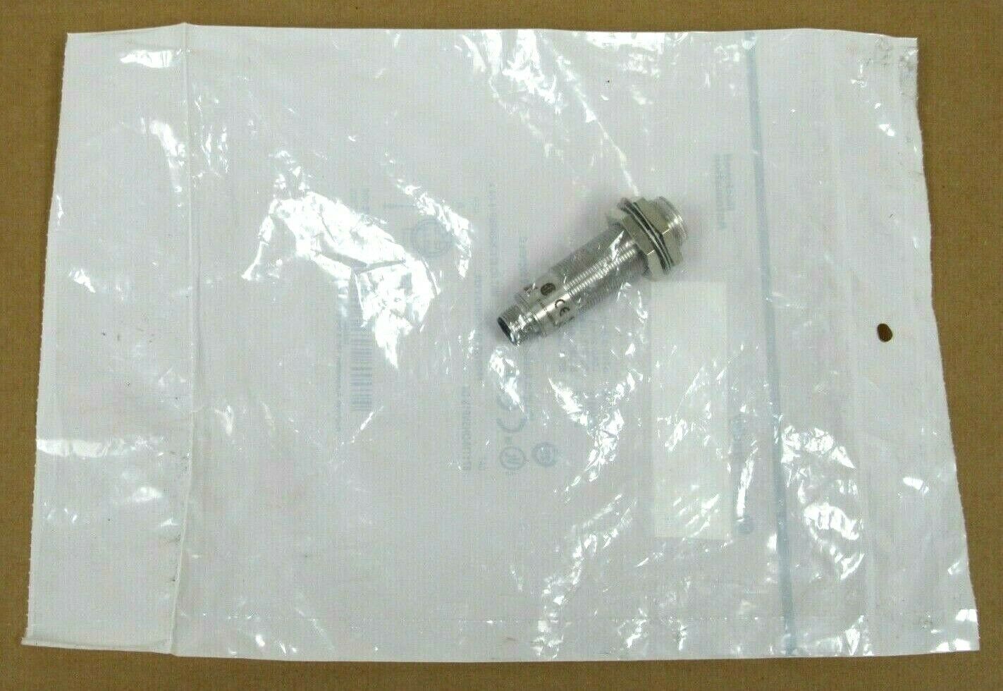 NEW ALLEN BRADLEY 871TM-DH5NP18-D4 iNDUCTIVE PROXIMITY SENSOR 871TMDH5NP18D4 - Image 4
