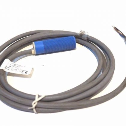 NEW CUTLER HAMMER E55CAL18T110  PROXIMITY SWITCH SER.A1