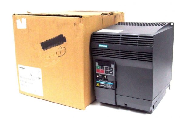 NEW SIEMENS 6SE3221-0DC40 MICROMASTER DRIVE 6SE32210DC40 5HP 400/500V