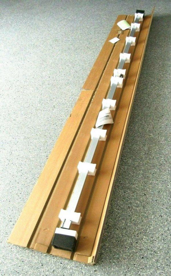 NEW HEIDENHAIN 341240-23 LINEAR ENCODER LC-181 ML 3040 MM 359-122-04 34124023