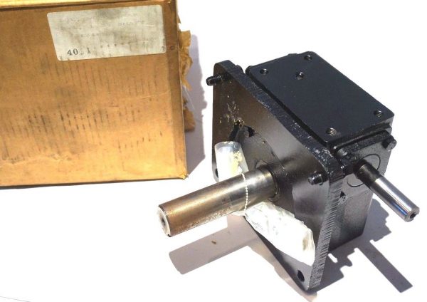 NEW HUB CITY 221-10991-572 MODEL 211 WORM GEAR BOX 50/1 RATIO, 22110991572