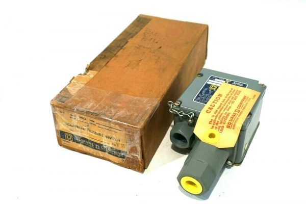 NEW SQUARE D 9012-ADW3-S13 PRESSURE SWITCH 9012ADW3S13