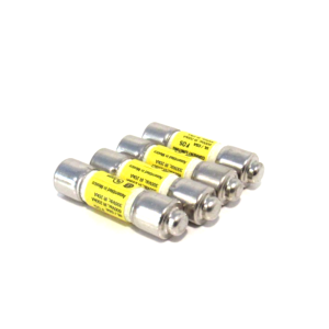 LOT OF 4 NEW BUSSMANN LP-CC-2-1/2 FUSES LPCC212
