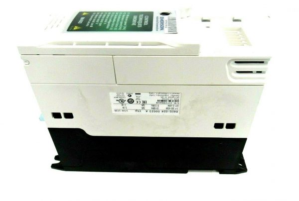 NEW CONTROL TECHNIQUES M400-02400023A10101AB100 UNIDRIVE 1HP 380-480V - Image 4