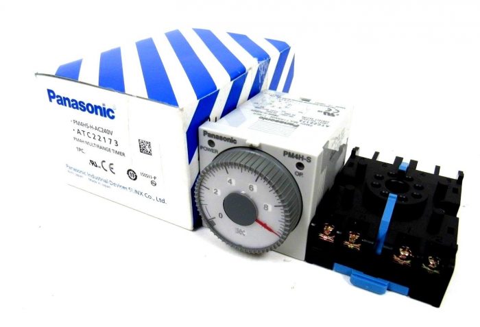 NEW PANASONIC PM4HS-H-AC240V MULTIRANGE TIMER W/ AT8-DF8K SOCKET PM4HSHAC240V