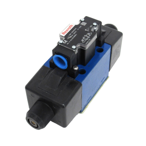 NEW REXROTH R900962602 VALVE 4WE-10-U40/CW230N9DAL