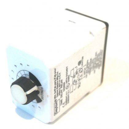 USED DAYTON 5Z560N TIME DELAY RELAY